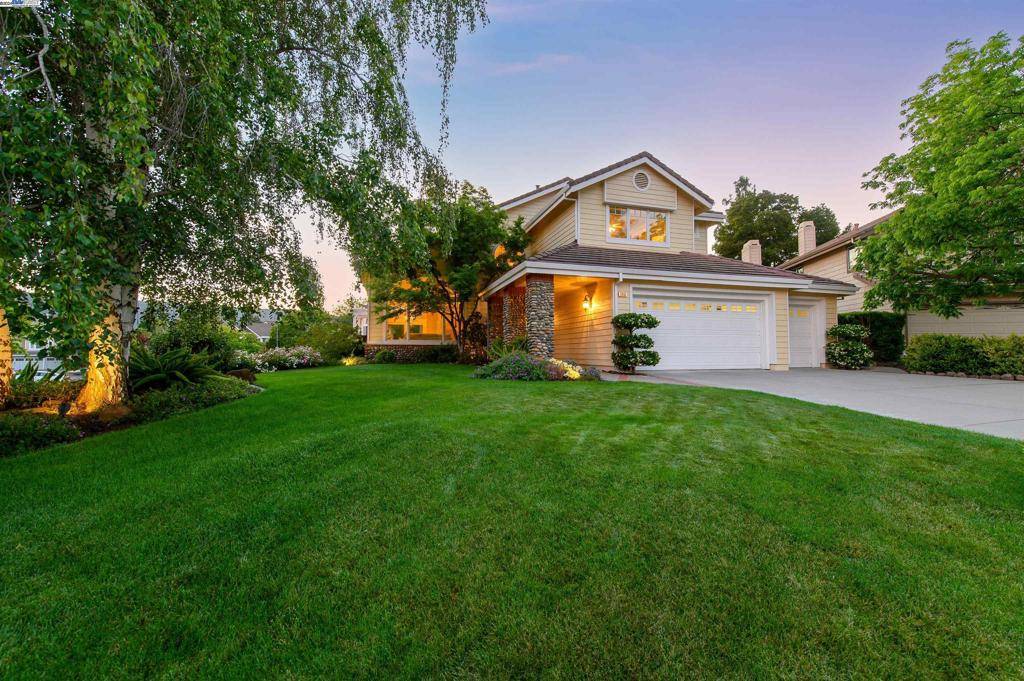 Pleasanton, CA 94566,1018 Nelson Court