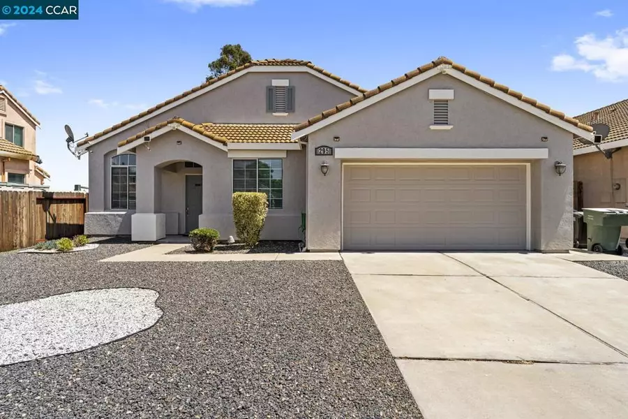 295 Avalon Cir, Pittsburg, CA 94565