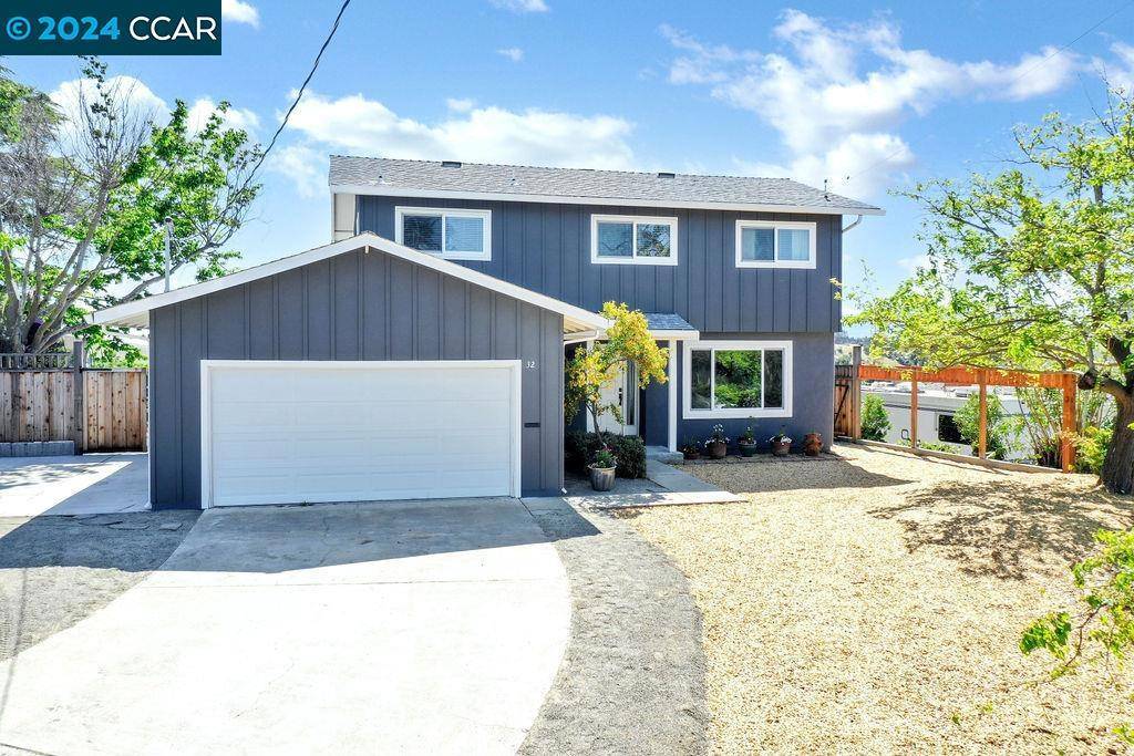 Martinez, CA 94553-3040,32 Lagunita Court