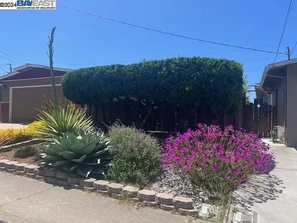 1120 SEVILLE DRIVE, Pacifica, CA 94044-3551