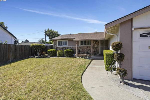 Fremont, CA 94538-2402,5033 Brian Court