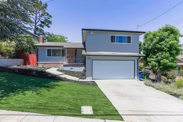 3136 Huntington Ct, Castro Valley, CA 94546