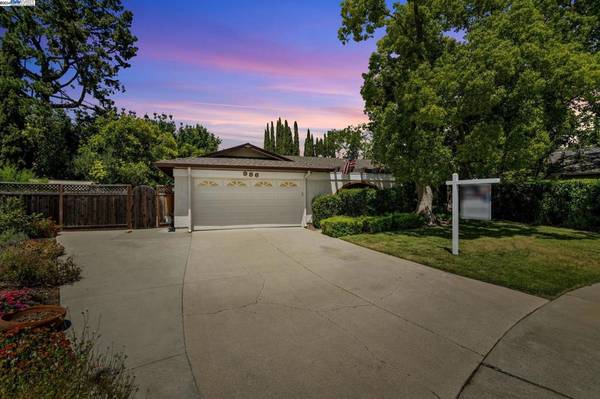 986 Via Del Paz, Livermore, CA 94550