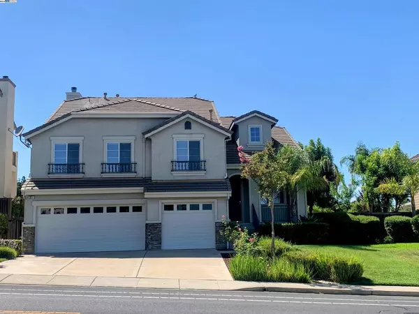 Brentwood, CA 94513,321 ROUNDHILL DRIVE