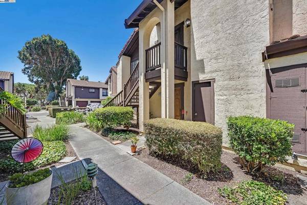 14580 Outrigger Drive,  San Leandro,  CA 94577