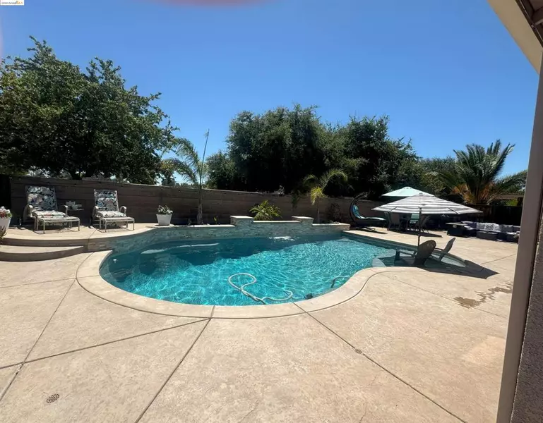 120 Copper Knoll, Oakley, CA 94561