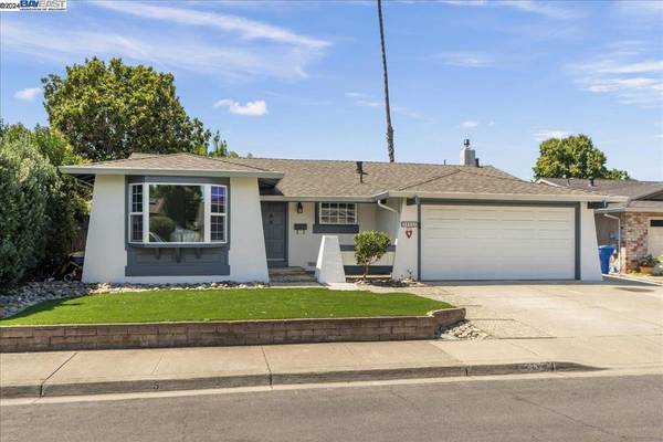 34437 Montgomery Pl, Fremont, CA 94555