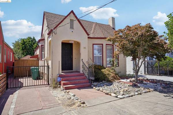 Oakland, CA 94621,7421 Holly St