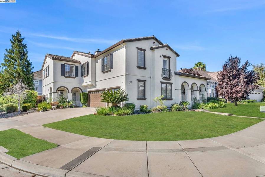 485 Lakeview Dr, Brentwood, CA 94513