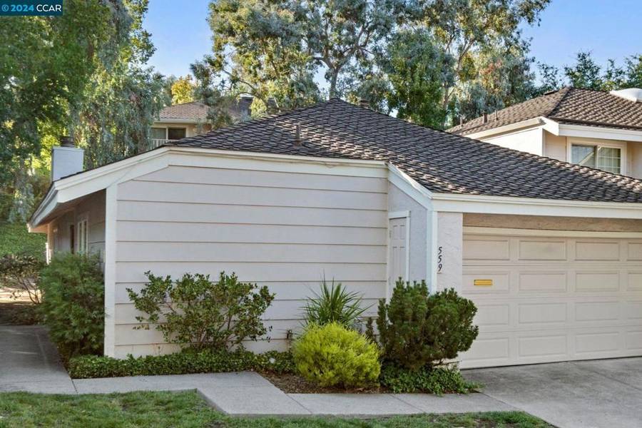 559 Matterhorn Dr, Walnut Creek, CA 94598