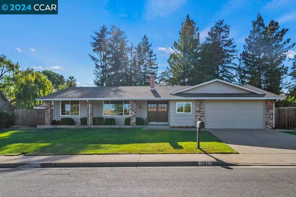 Clayton, CA 94517,262 Mountaire Cir