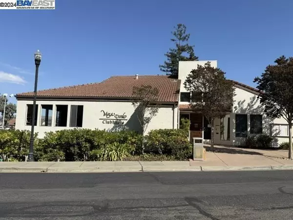 21314 Gary Drive, #206, Hayward, CA 94546-9999