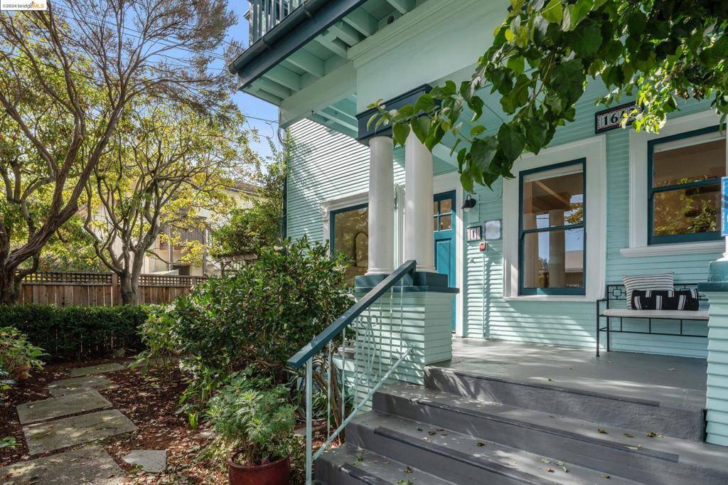 Berkeley, CA 94709,1642 Milvia St #1