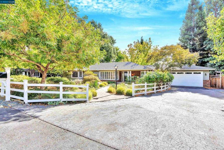 3389 Rossi St, Lafayette, CA 94549