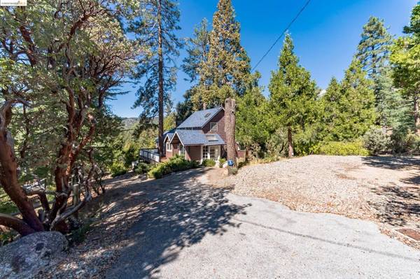 Idyllwild, CA 92549,54751 Wildwood Dr