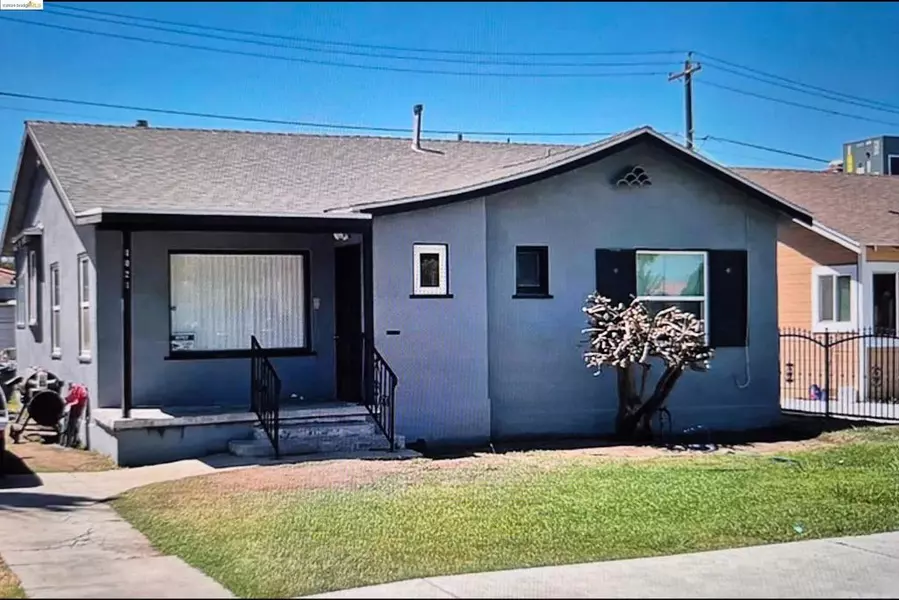 1021 T, Bakersfield, CA 93304