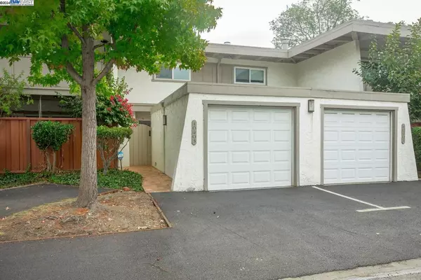 10403 Mary Ave, Cupertino, CA 95014-1336