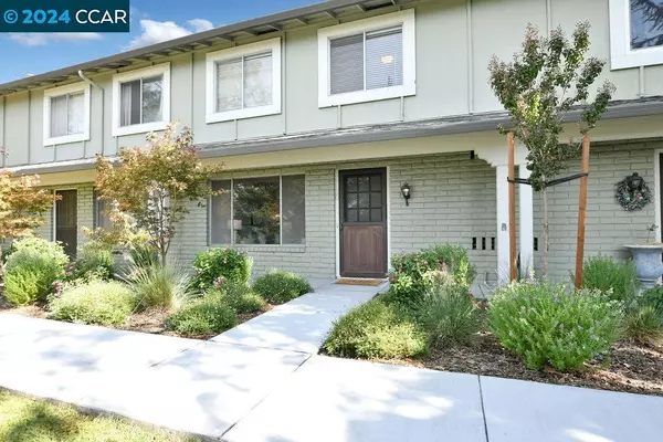 30 Fountainhead Court, Martinez, CA 94553