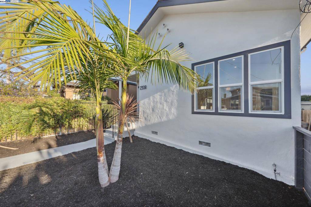 Oakland, CA 94619,2938 Minna Ave