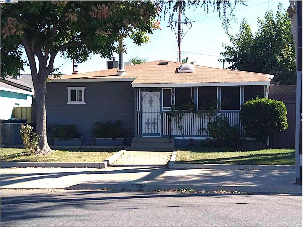 Livermore, CA 94551,112 Martin Ave