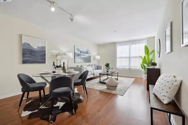 8400 Oceanview Terrace #112, San Francisco, CA 94132