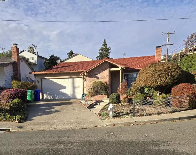 2340 Bentley Court, Castro Valley, CA 94546