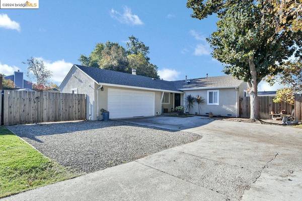 19499 Western Blvd, Hayward, CA 94541