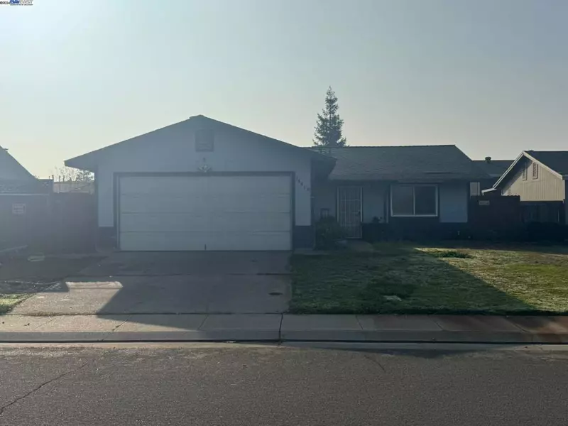 14416 E Parkdale Dr, Lockeford, CA 95237