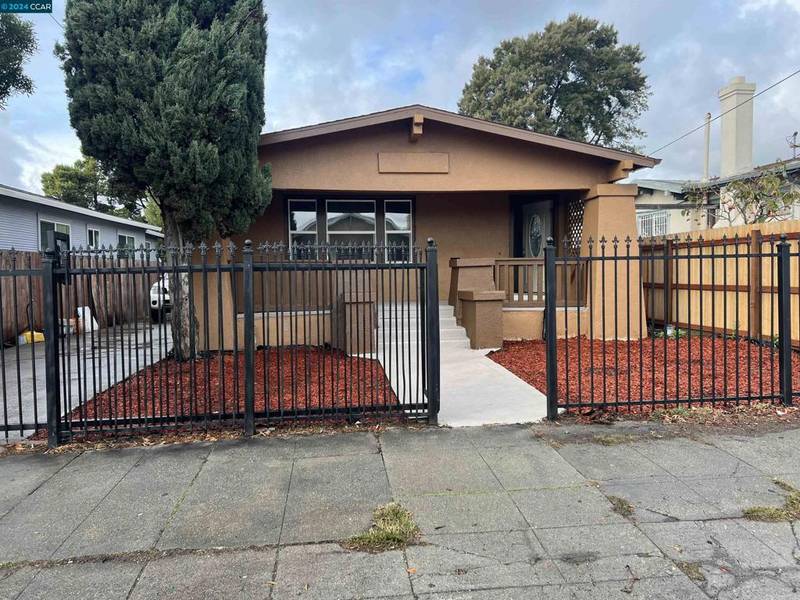 2307 Seminary Ave, Oakland, CA 94605