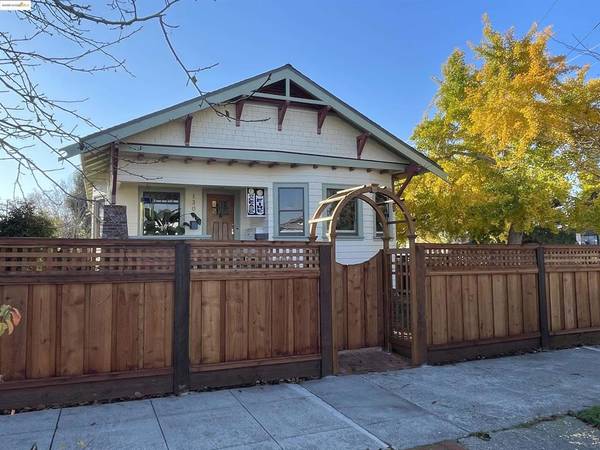 1300 Blake St,  Berkeley,  CA 94702