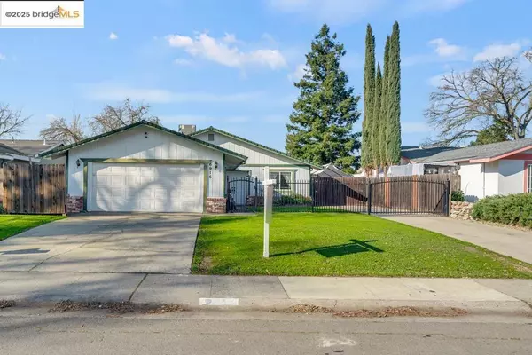 Sacramento, CA 95828,6916 Tierra Green WAY