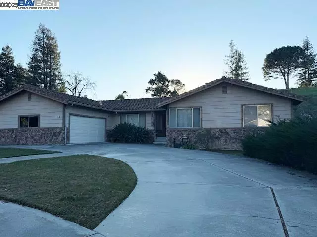 1122 Sioux Ct, Fremont, CA 94539