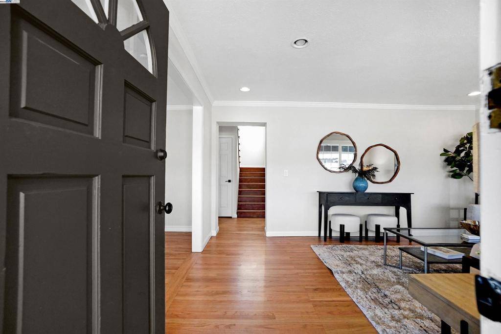 Dublin, CA 94568,7454 Brookdale Ct