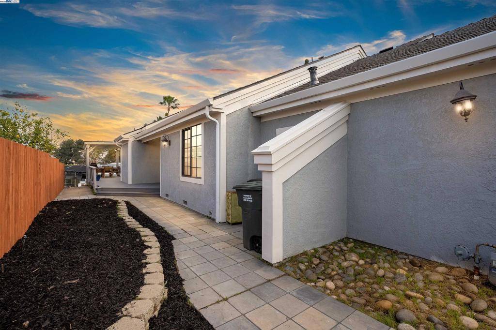 Discovery Bay, CA 94505,2337 Cove Ct