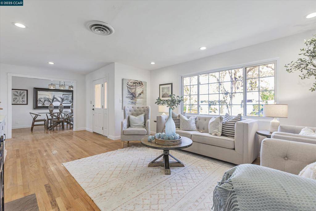 Concord, CA 94521,4006 Joyce Dr