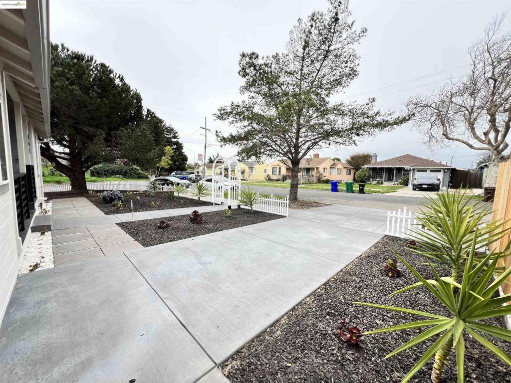 Richmond, CA 94805,666 Mclaughlin St