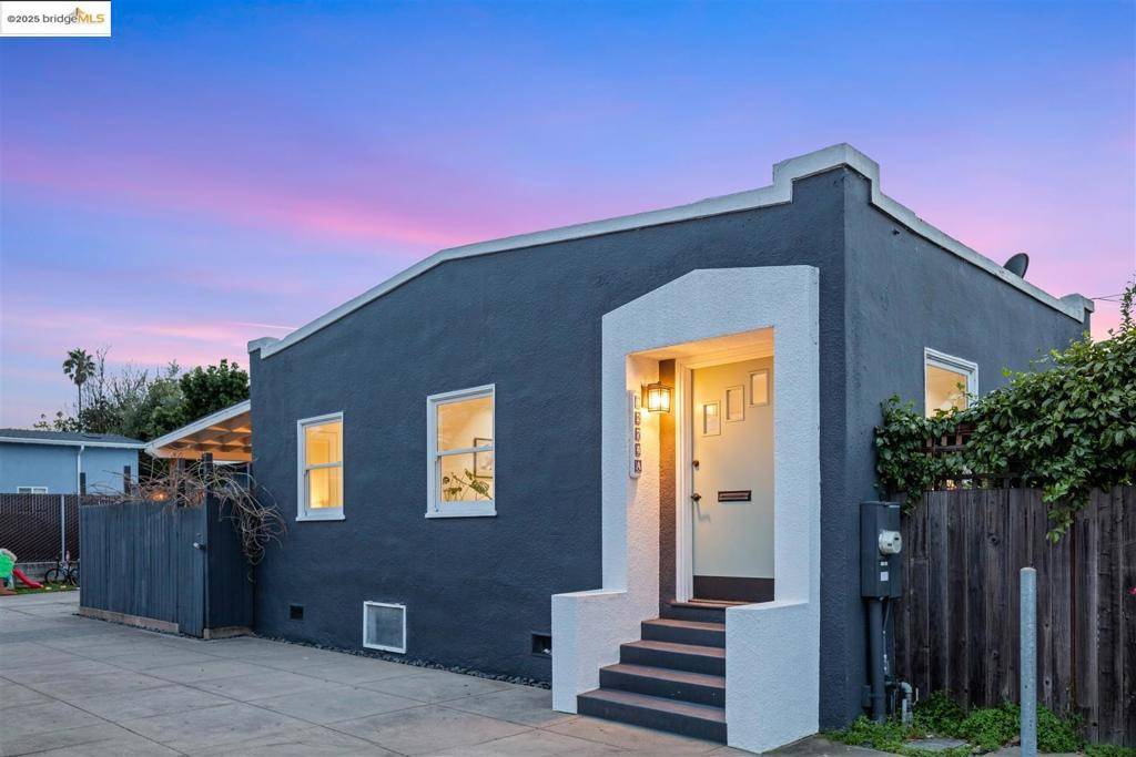 1274 Delaware St, Berkeley, CA 94702