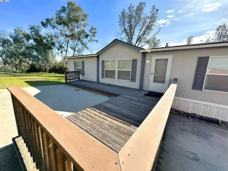 7255 Chuck Wagon Road, Corning, CA 96021