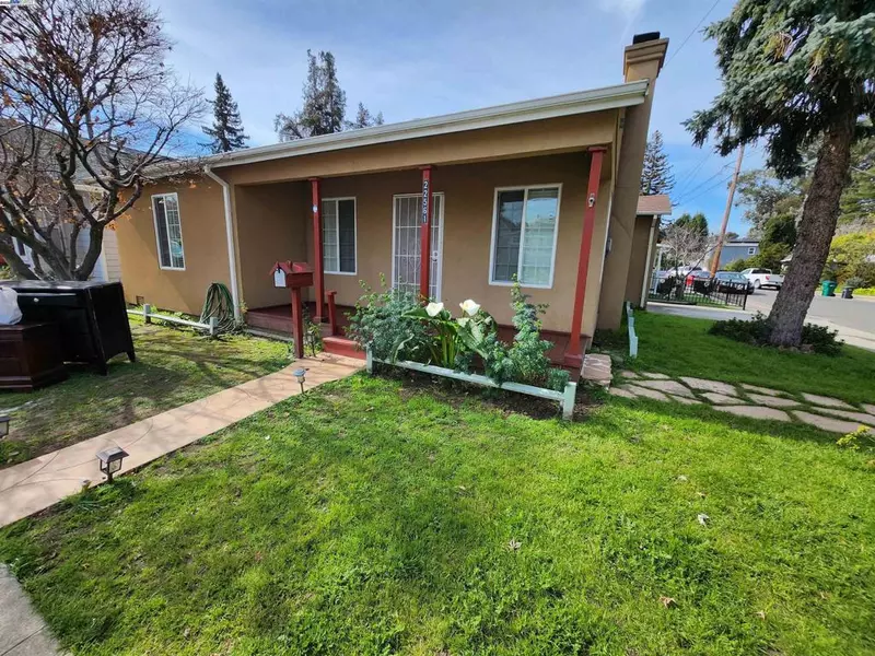 22561 Pearl Ave, Hayward, CA 94541