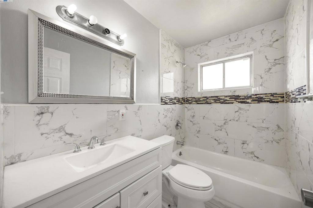 Sacramento, CA 95828,6780 75th st