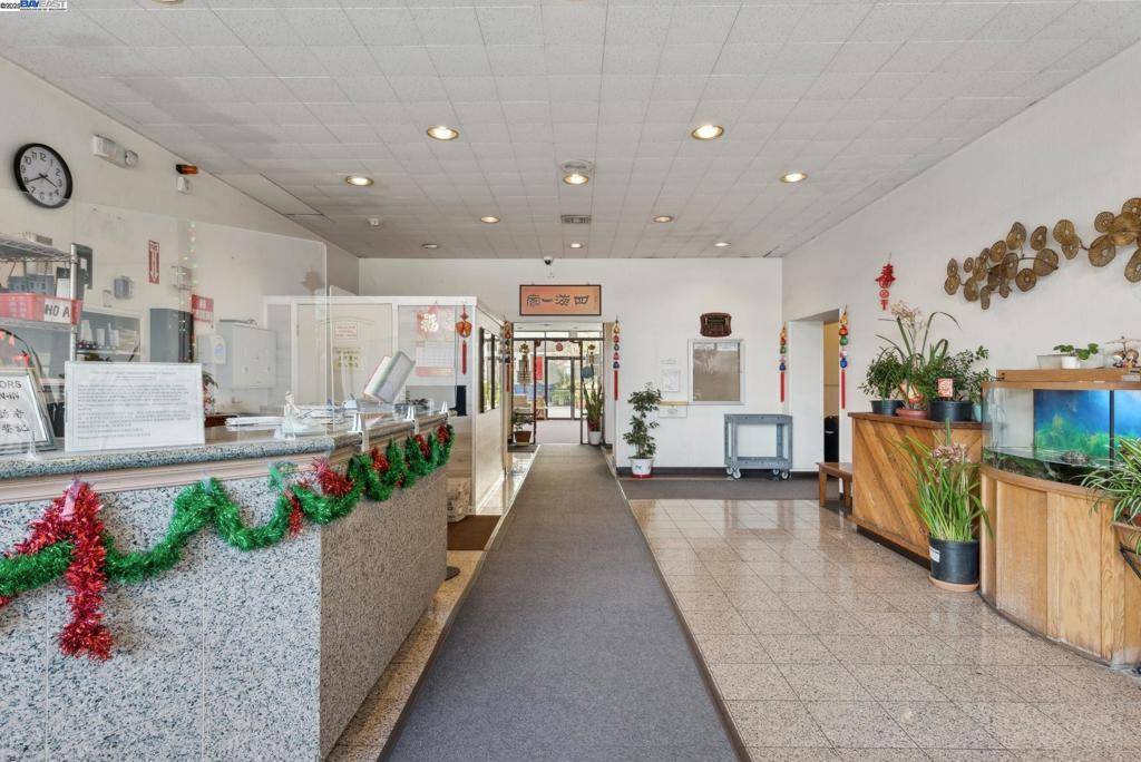 Oakland, CA 94607,801 Franklin St #410