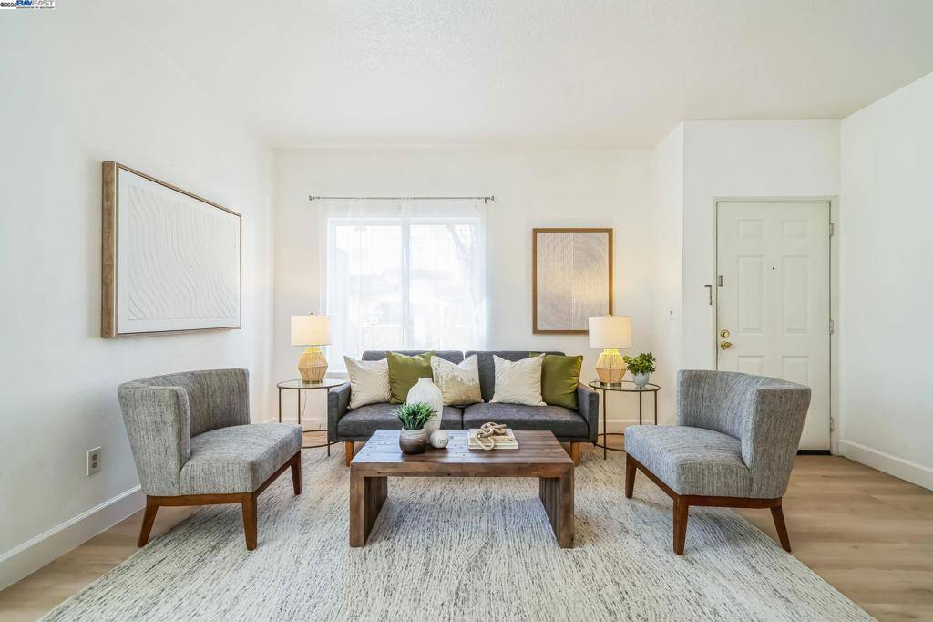 2101 Forest Run, Hercules, CA 94547