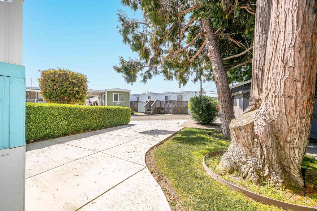 Hayward, CA 94541,17754 Meekland Ave