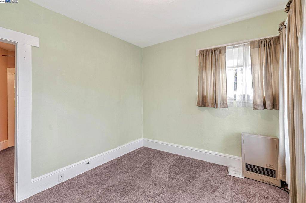 Oakland, CA 94606,1540 16th Ave