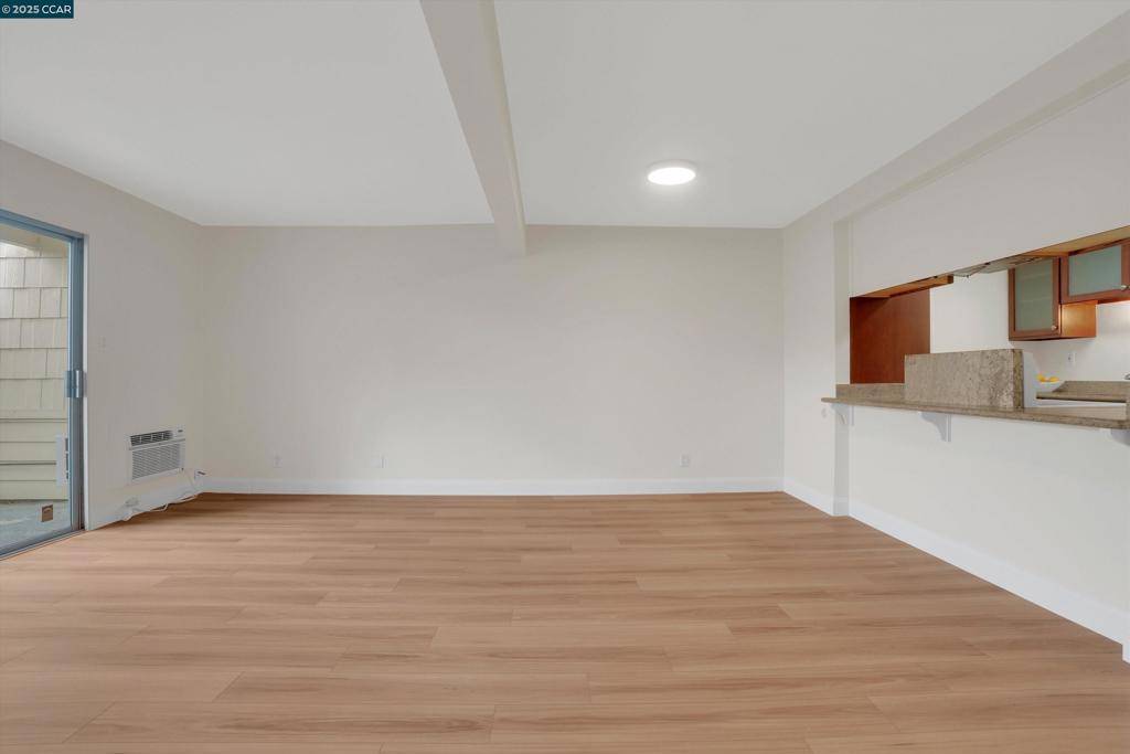 Concord, CA 94521-2102,1524 Matheson Road #8