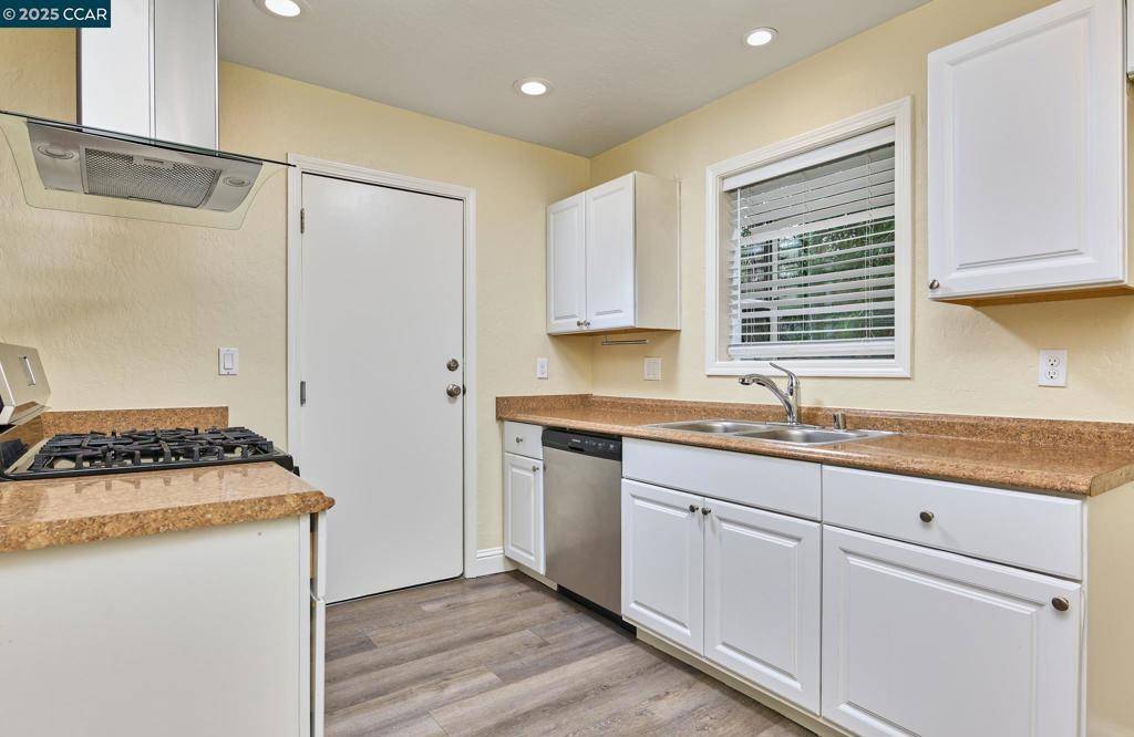Concord, CA 94518,2998 Crawford St