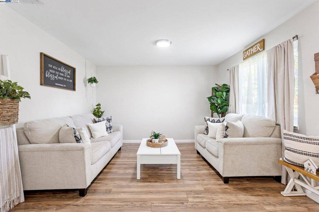 Rio Vista, CA 94571,19 Shasta Drive