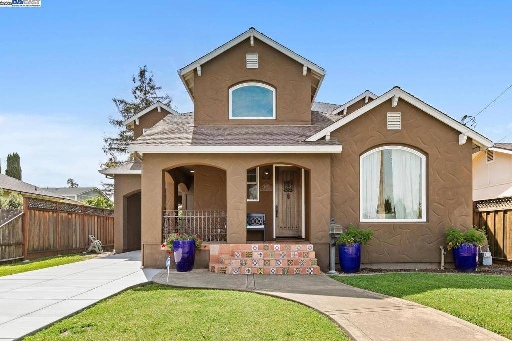 2391 Palm Ave, Livermore, CA 94550