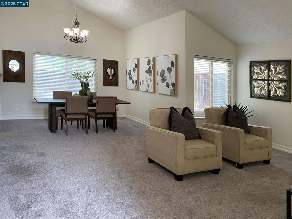 Martinez, CA 94553,2135 Rock Pass Place