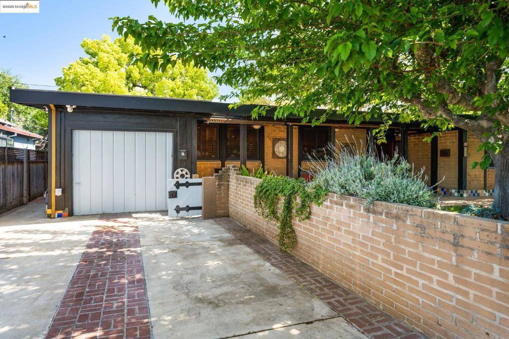 Brentwood, CA 94513,220 Rolando Ave